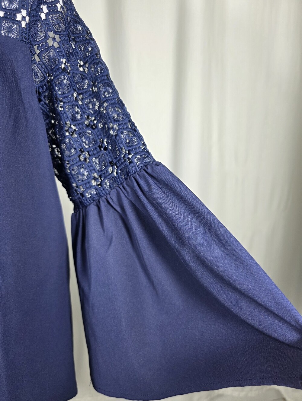 NWT Boutique Navy Blue Crochet Lace Bell Sleeve Blouse | Size L Boho Cottagecore - Picture 4 of 12
